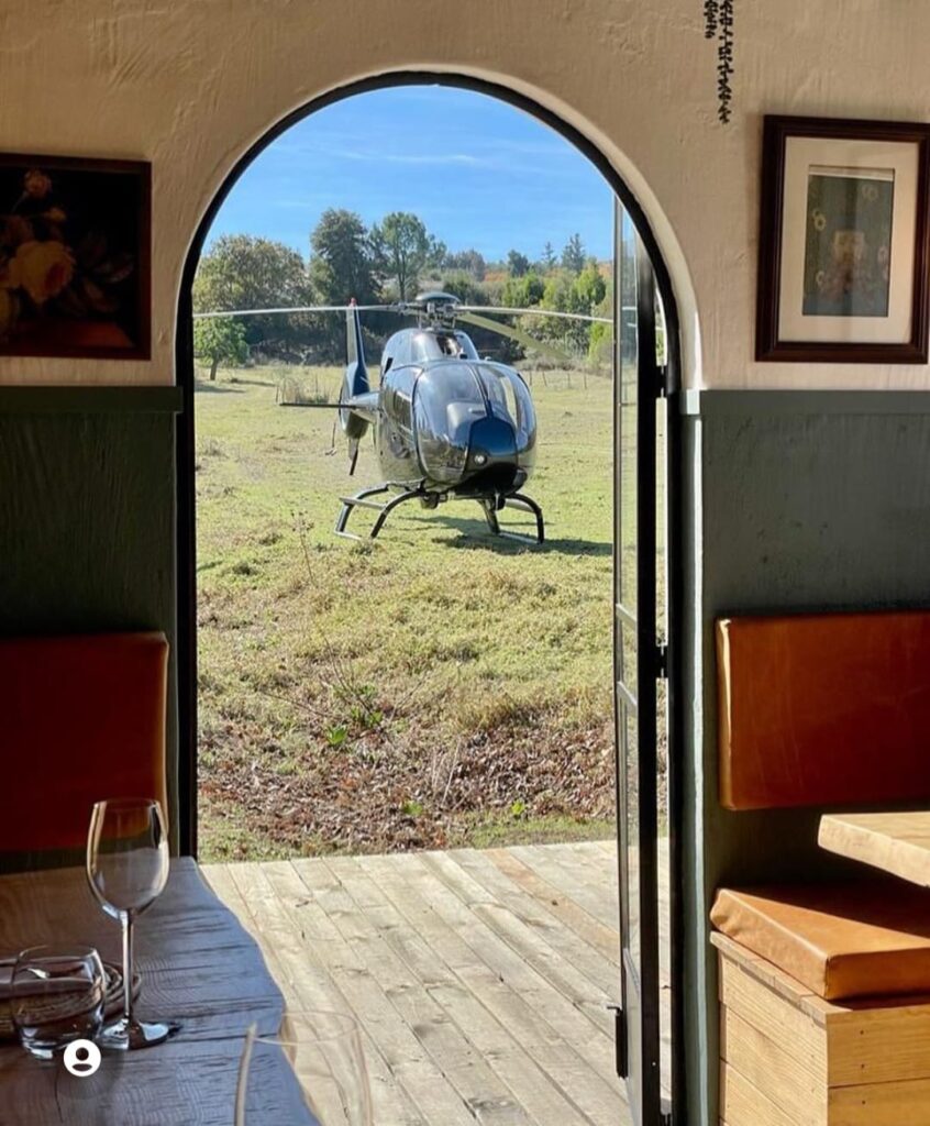 helicopter outside vuur restuarant